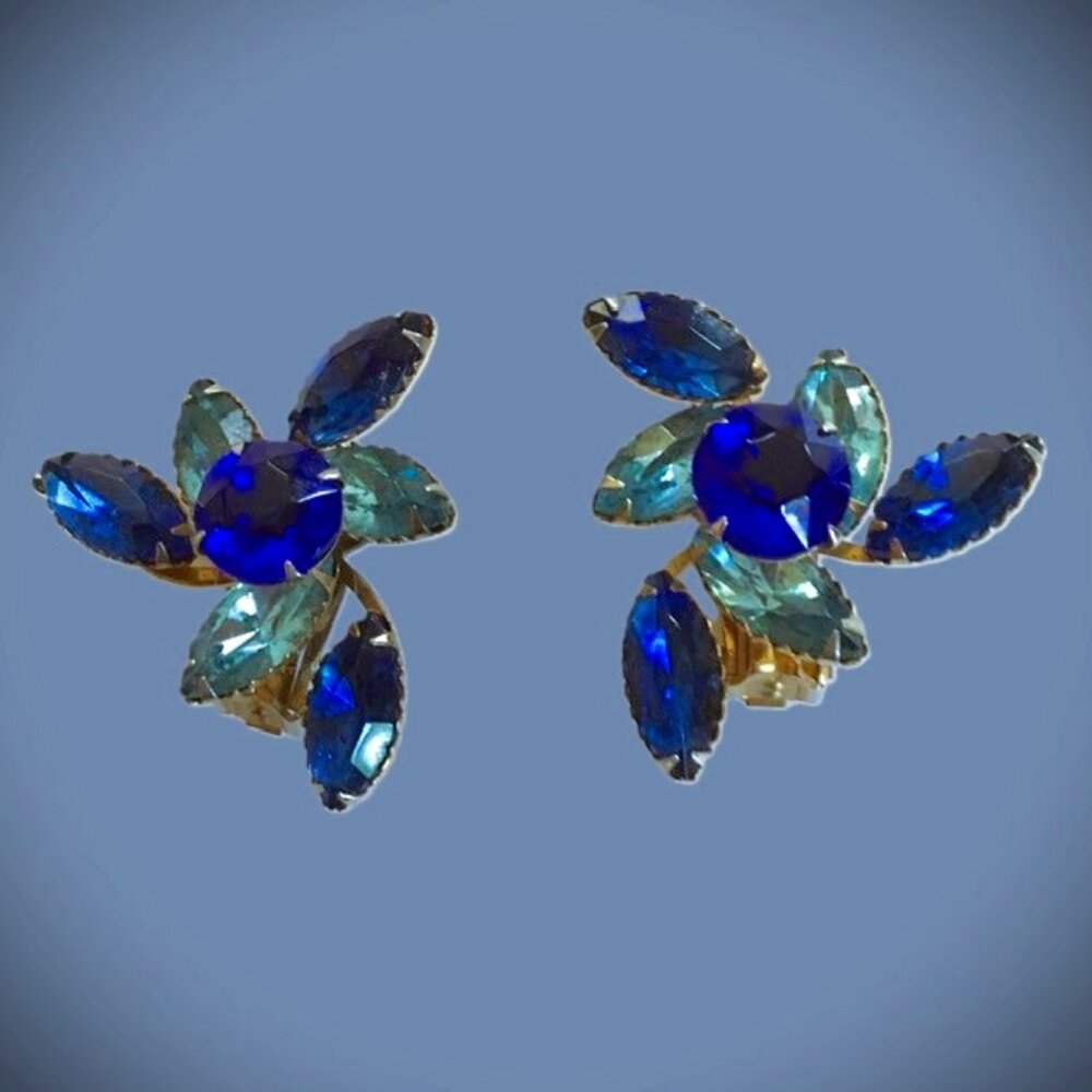 1950s Unsigned Schreiner Rhinestone Clip-On Earrings in Dazzling Shades of Blue